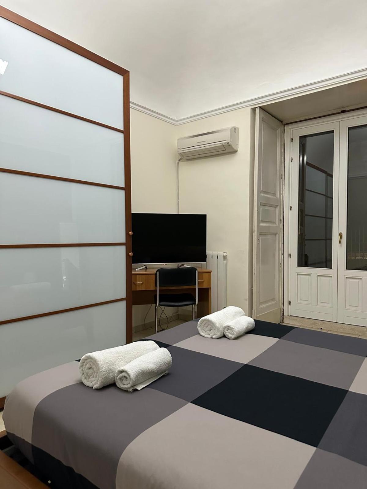 ホテル Agata House カターニア エクステリア 写真
